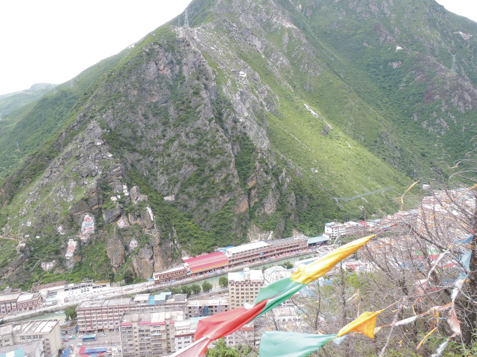 由美丽传说到地质灾害防治康定市郭达山崩塌的古与今